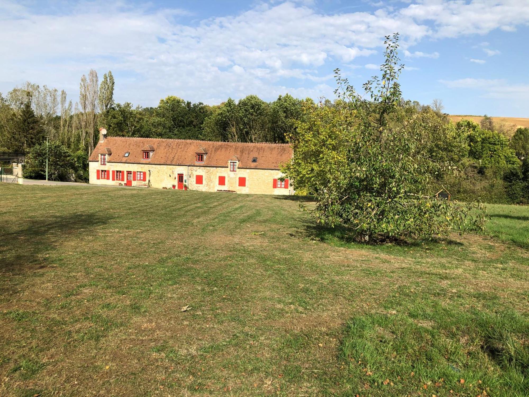 Chambres D'Hotes L'Oree Des Vignes Saint-Pere  Экстерьер фото